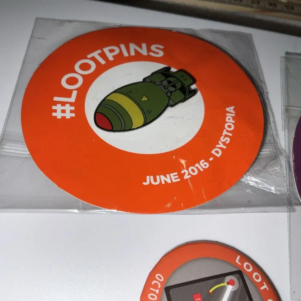 WorldWarcraft & Dystopia Lootpins Crate Exclusive Aug. 2016, June 2016, OCT 2015